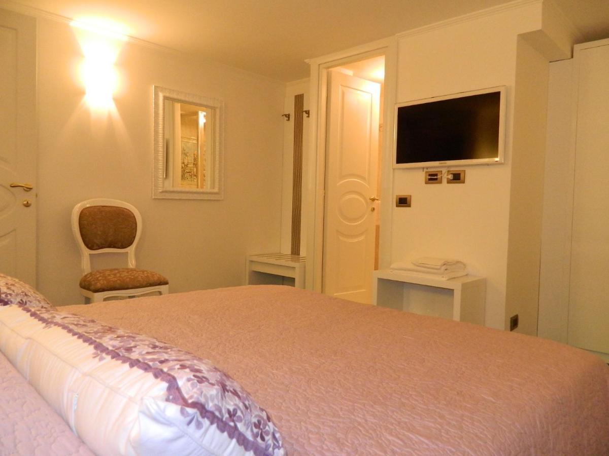 Home Suite Rome Apartment *